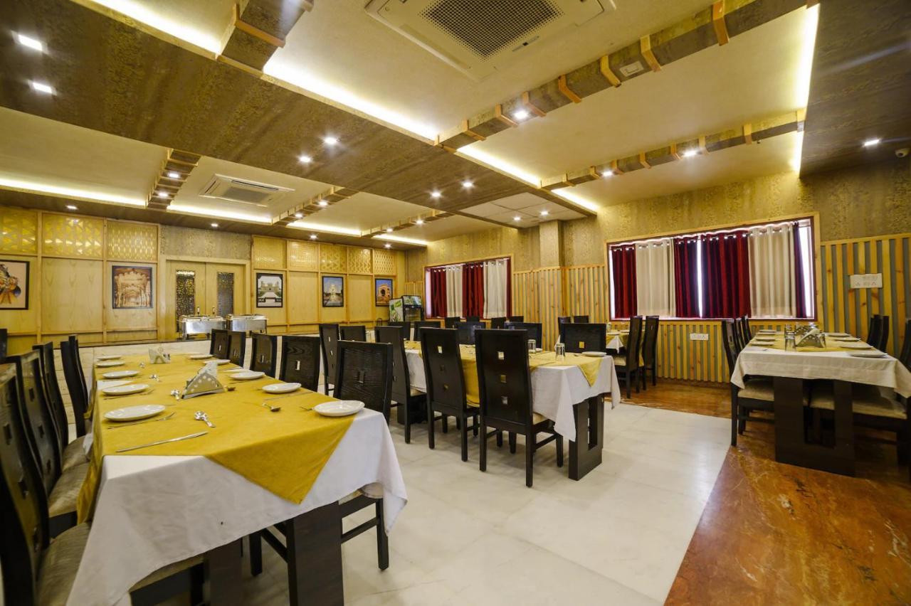 Hotel Karan Vilas Agra  Exteriér fotografie